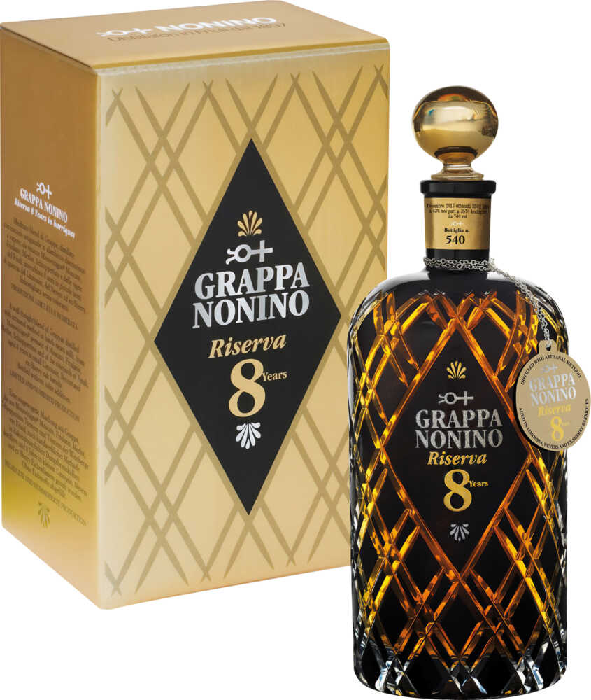 Grappa Riserva 8 Jahre Einzeln In Geschenkpackung