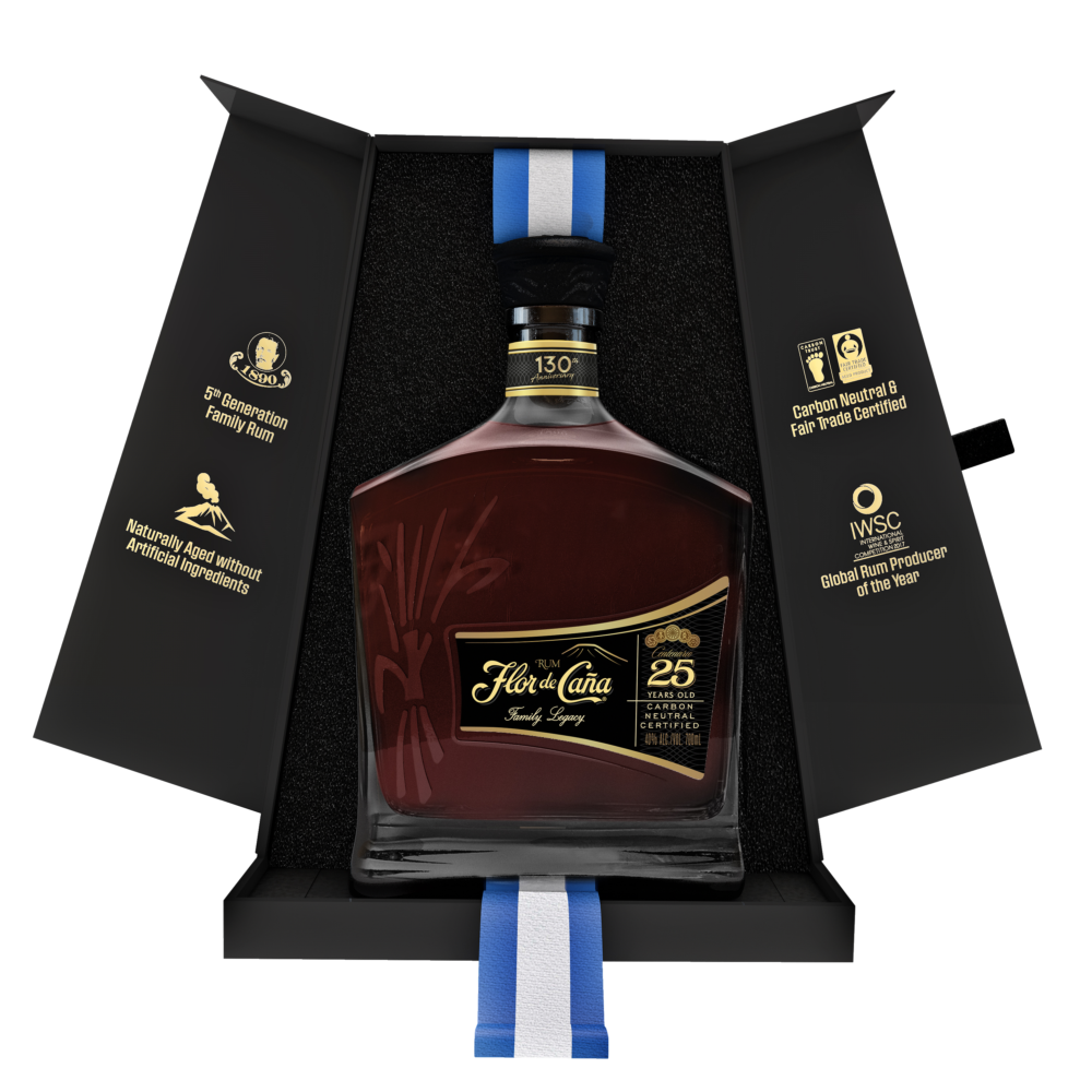 Flor de Caña 25 Year Rum 40% Giftpack 0.7 L Flasche